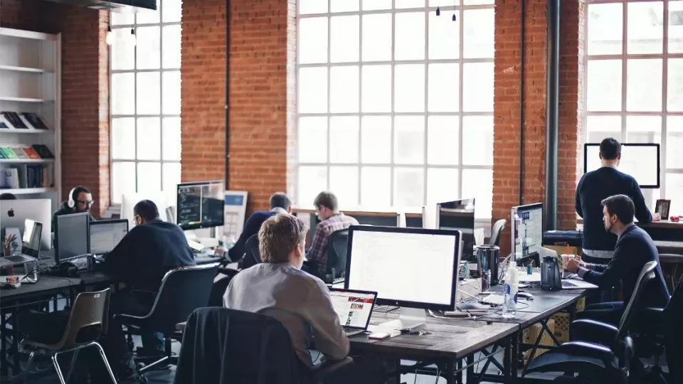 Как выбрать веб-студию в Енисейске по кейсам